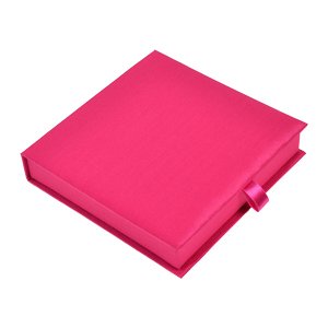 6x6x1 Invitation Box in Hot Pink