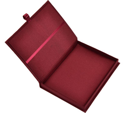 Silk Invitation box 5.5x7.5x0.5 inch